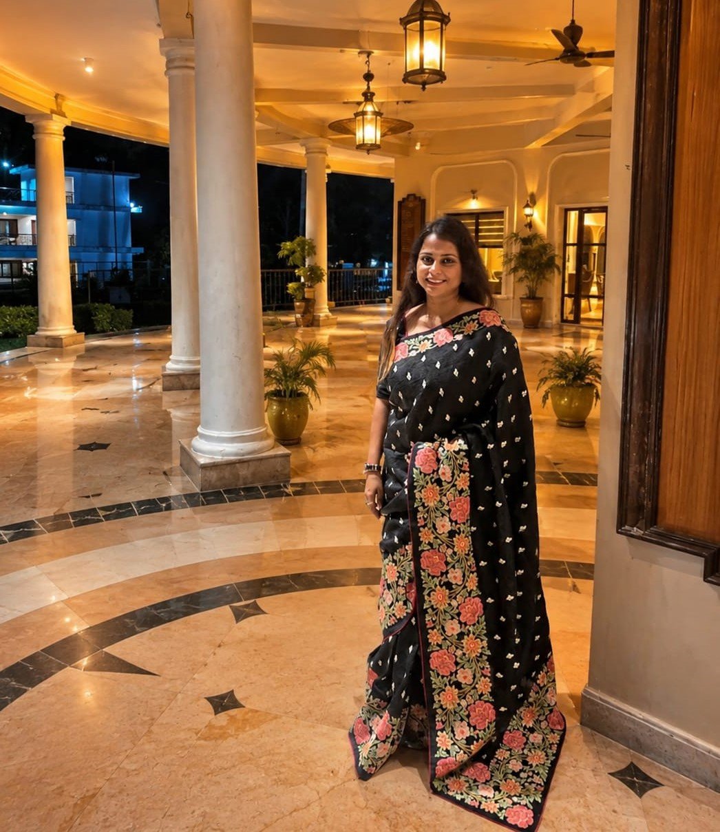 Madhurima - Photo 1